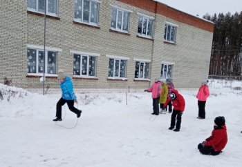 «Веселые старты на свежем воздухе»